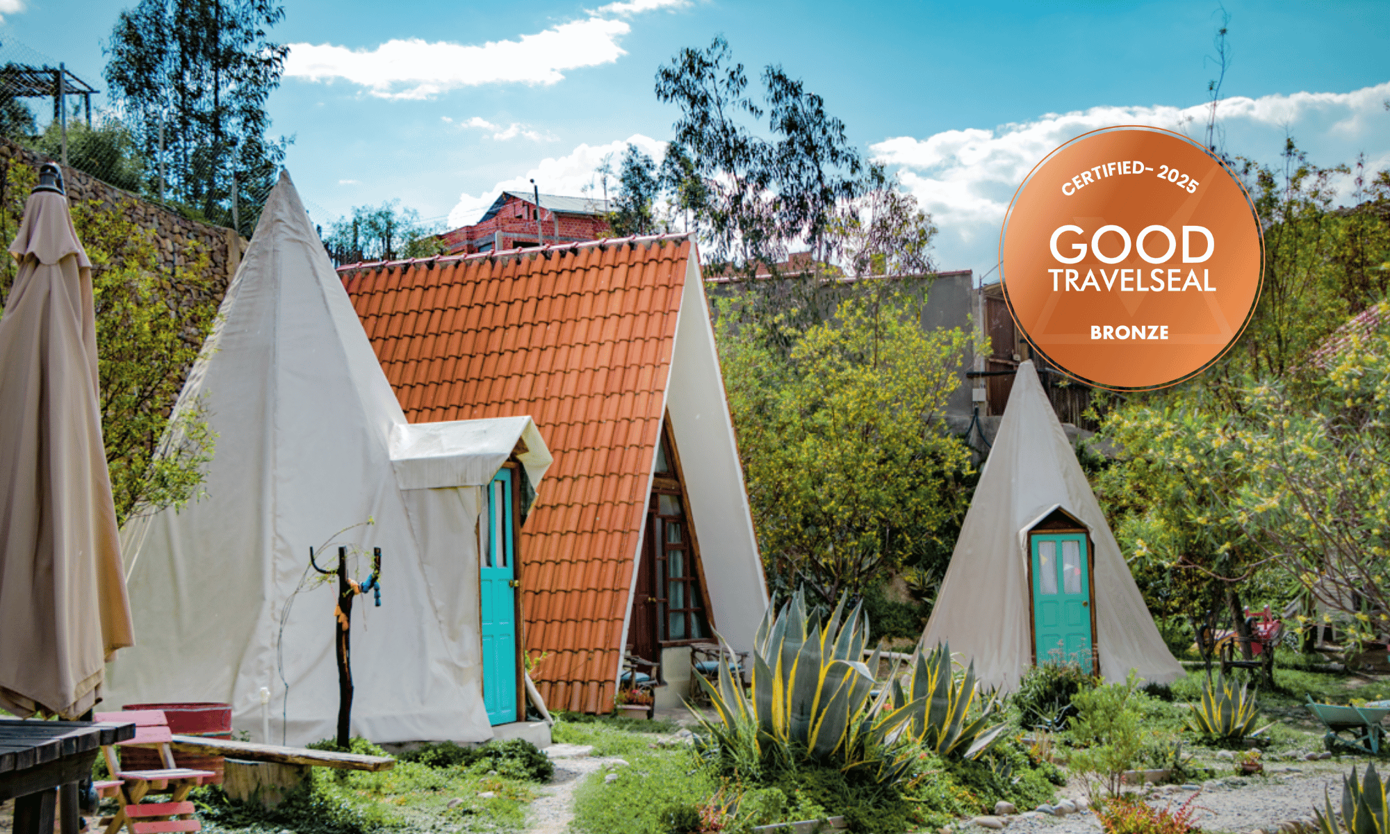 Colibrí Ecolodge & Camping