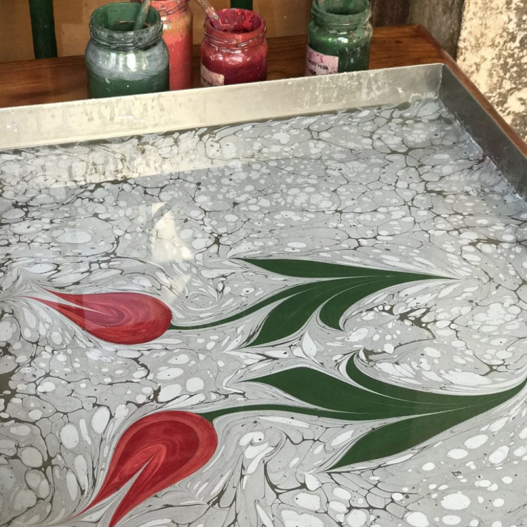 20. From Manuscript to Water: Ebru and the Art of Flow