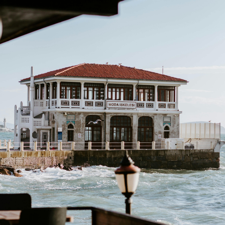 Moda Sahili (Moda Waterfront)