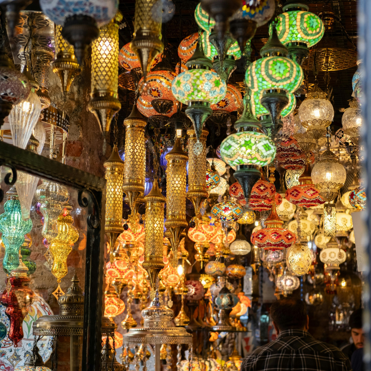 Kapalıçarşı (Grand Bazaar)
