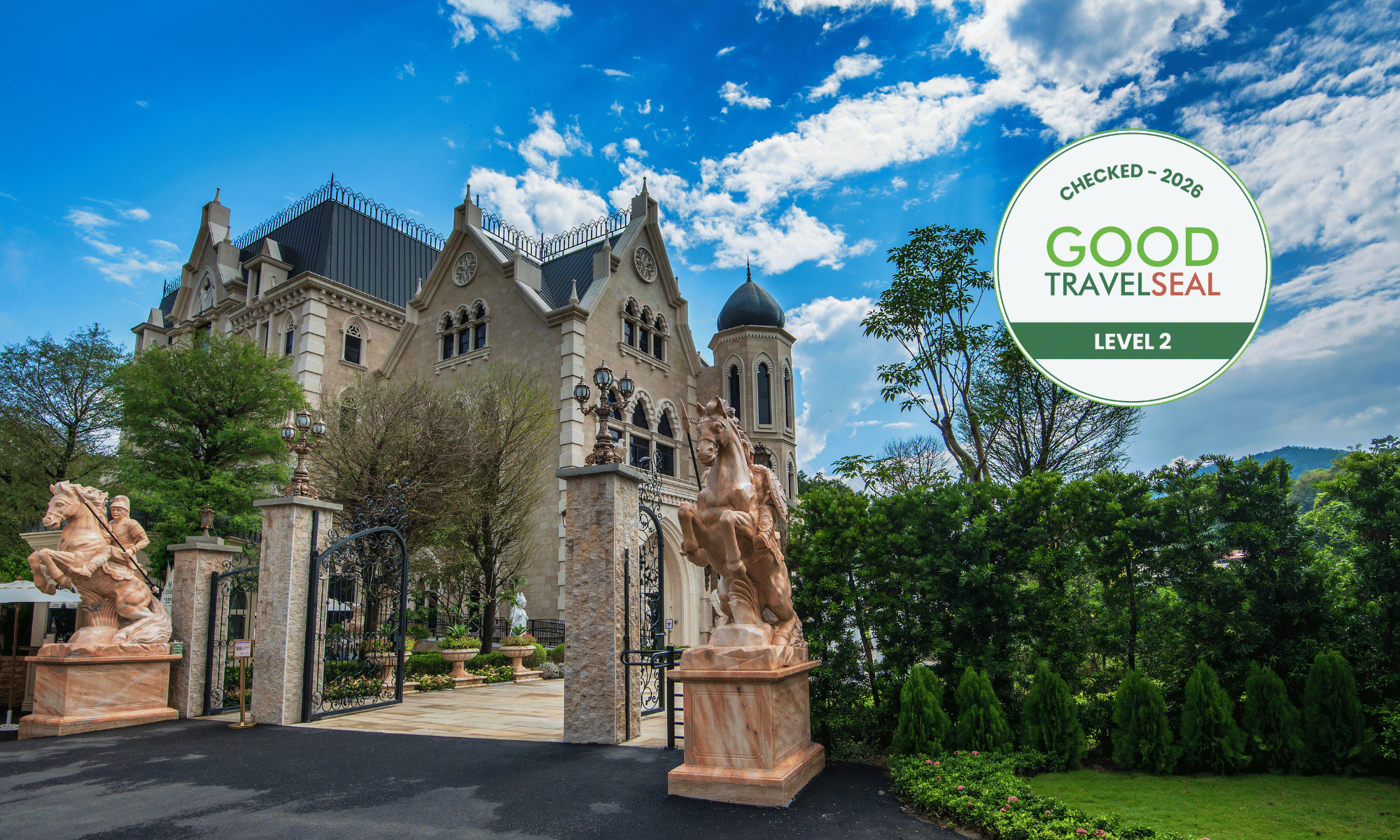 Conas Chocolate Castle